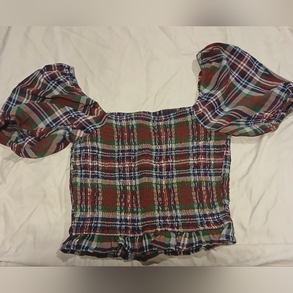Womens American Eagle Plaid Smocked Puff-Sleeve Blouse Size Small - Picture 1 of 5